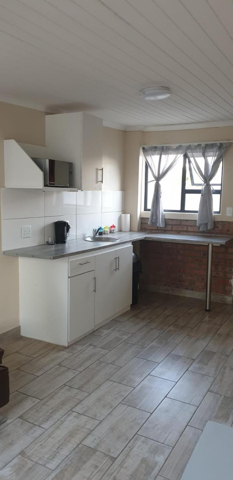 Bayswater Guest Rooms Bloemfontein Bilik gambar